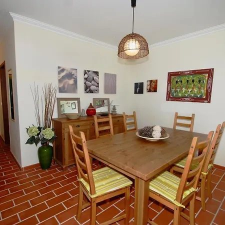Casa Do Remo - Charming House For 4 Guests Only 350 Metres From Obidos Lagoon Nadadouro