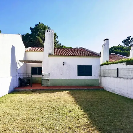 Casa Do Remo - Charming House For 4 Guests Only 350 Metres From Obidos Lagoon Semesterbostad Nadadouro