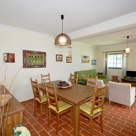 Casa Do Remo - Charming House For 4 Guests Only 350 Metres From Obidos Lagoon Semesterbostad *